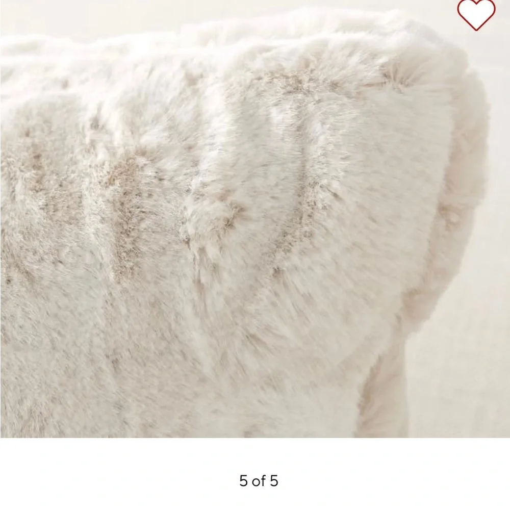 Set of 2 pottery barn ruched faux fur pillow covers 26x26 and 18x18 new w/o tags